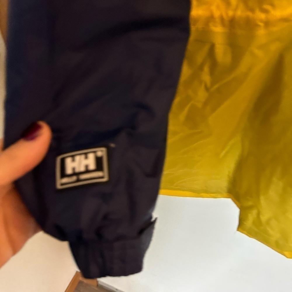 Helly Hansen Medium 100%, Nylon Outer Shell, Yell… - image 5